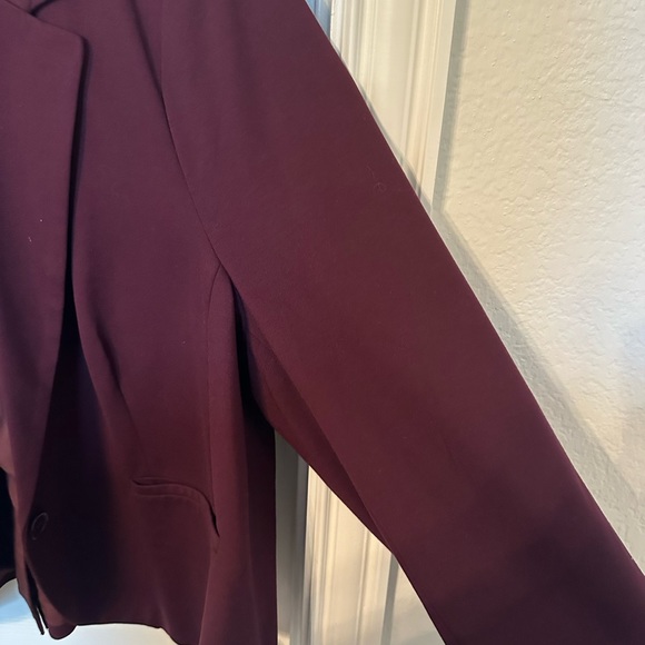 Maroon Blazer - Slight Peplum Modcloth Excellent Condition - Picture 6 of 7